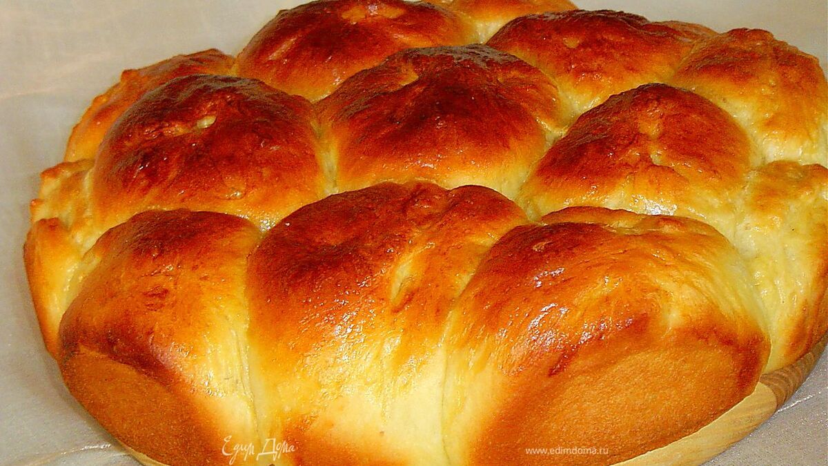 Нежнейший порционный пирог с яблоками и вялеными вишнями.Готовим вместе с "HomeQueen Corporation"