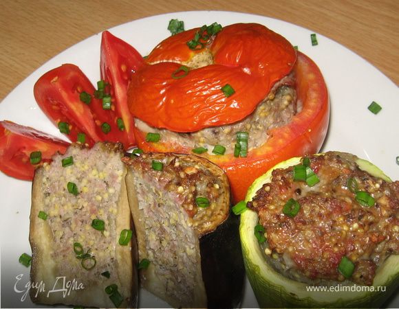 Фаршированные овощи с пшеном