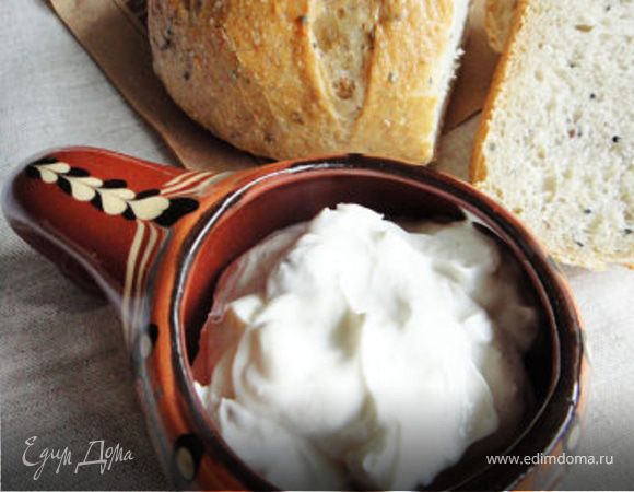 Отжатый мацони  с орехами