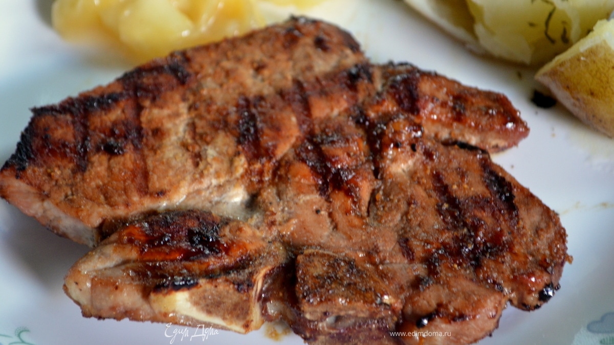Медово-цитрусовые свиные отбивные