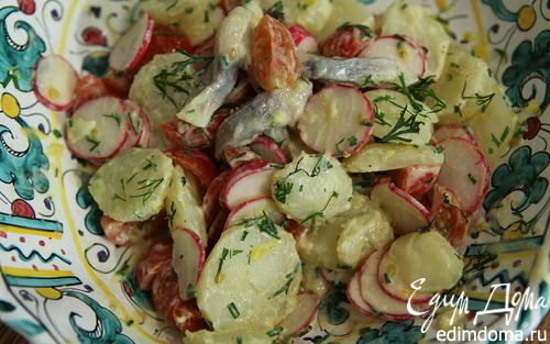 Рецепт Салат из молодого картофеля с сельдью и редиской