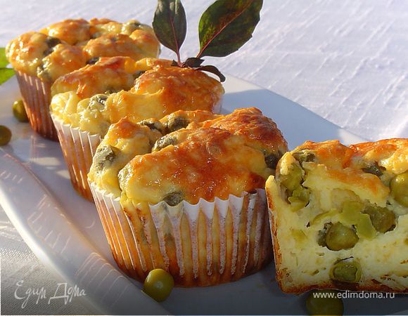 Порционная запеканка с зеленым горошком Порционная запеканка с зеленым горошком