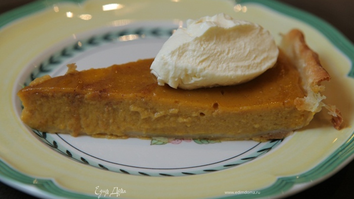 Тыквенный пирог с имбирем и корицей