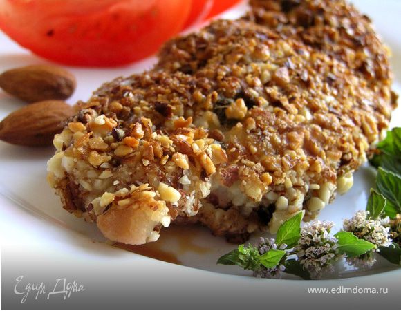 Шницель с мятой, миндалем и кедровыми орешками. "HomeQueen Corporation" Шницель с мятой, миндалем и кедровыми орешками. "HomeQueen Corporation"