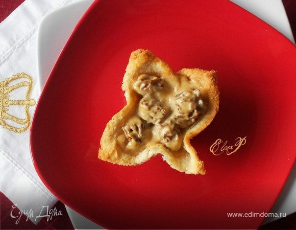 Сморчки в хлебных корзинках