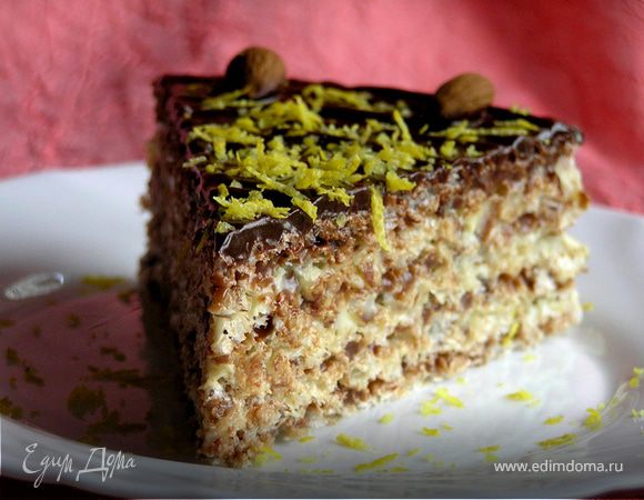 Шоколадно-лимонный вафельный торт с миндалем