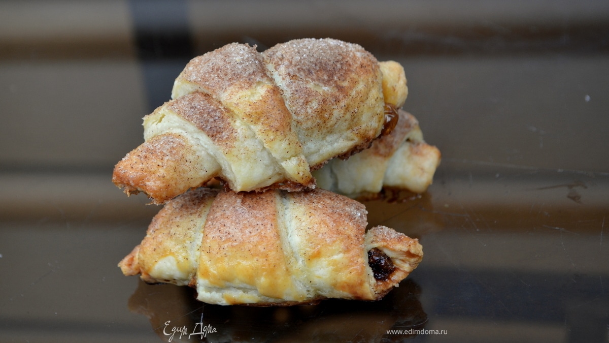 Ругелаш с черносливом (Prune Rugelach )