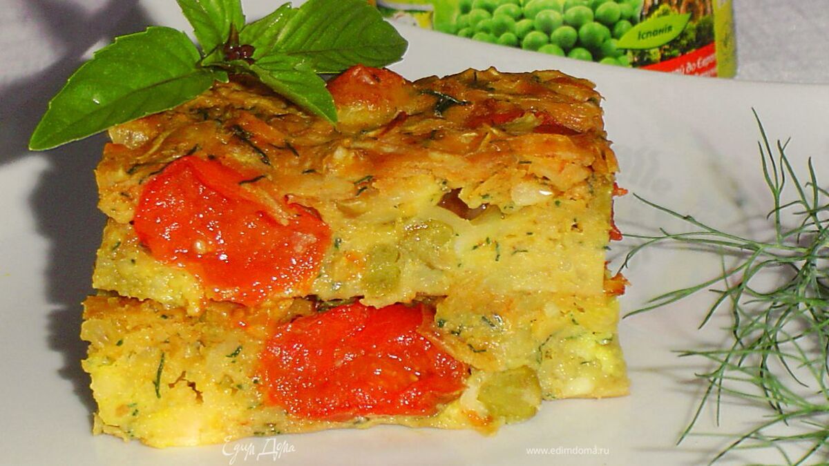 Запеканка с капустой, сыром и зеленым горошком