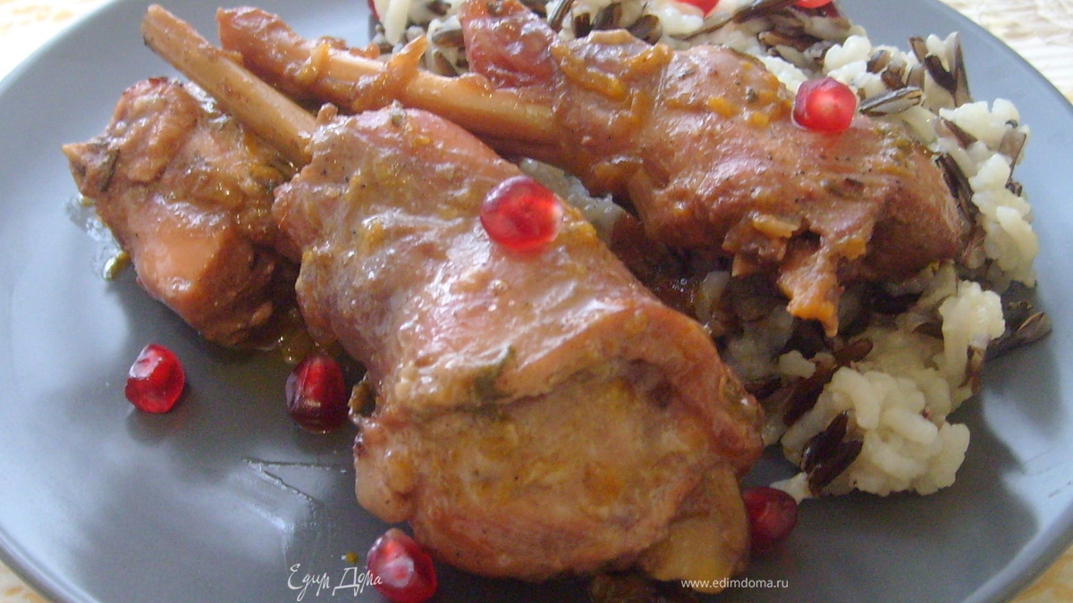 Кролик, тушеный в вине