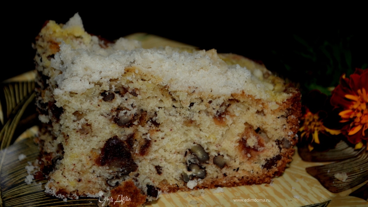 Кекс с финиками и орехами (Date Crumb cake)