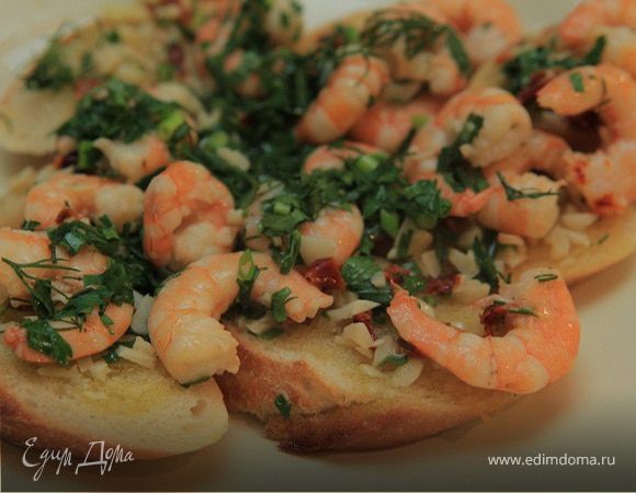 Креветки на чесночных гренках Креветки на чесночных гренках