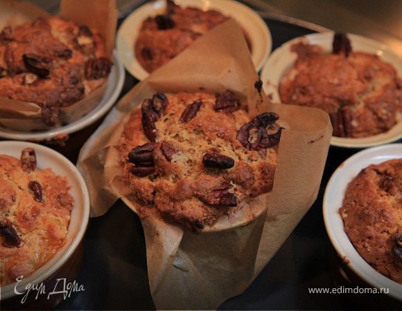 Маффины с мандаринами и орехами 