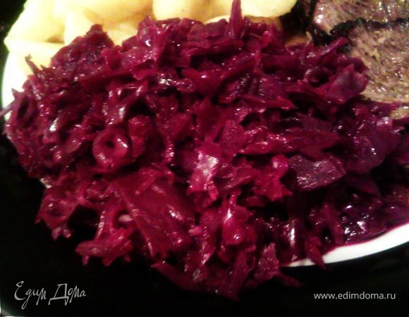 Тушеная краснокочанная капуста по-немецки 