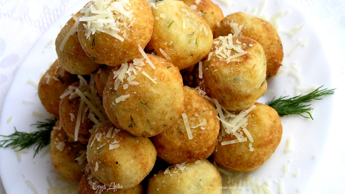 Творожные шарики с пармезаном и зеленью