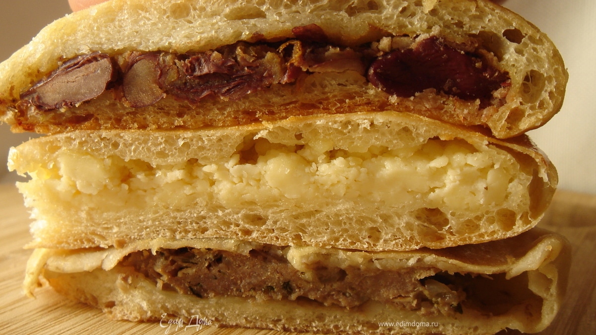 Кубдари, лобиани, хачапури