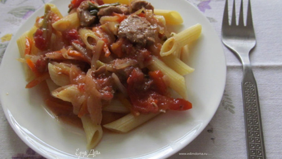 Пенне с мясной подливой