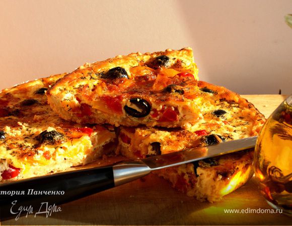Киш с болгарскими перцами и маслинами Киш с болгарскими перцами и маслинами