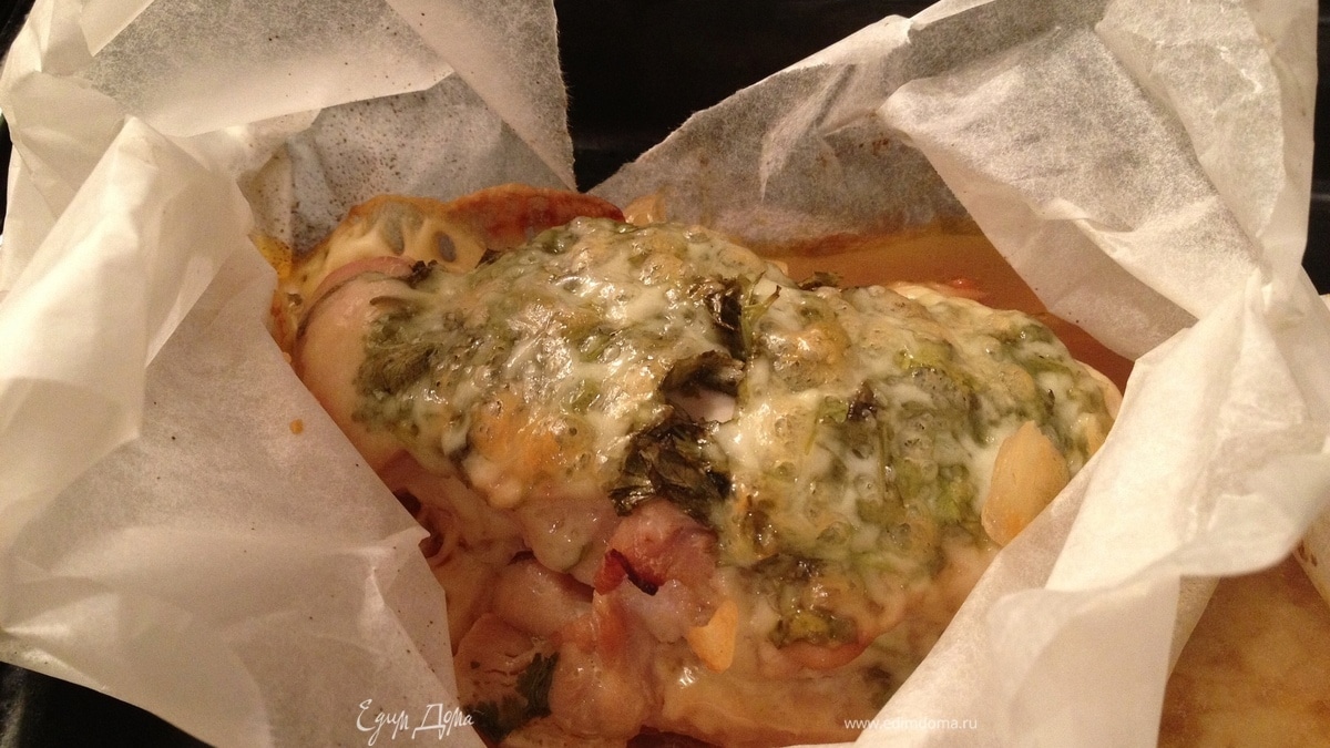 Куриные грудки с перцем и сулугуни