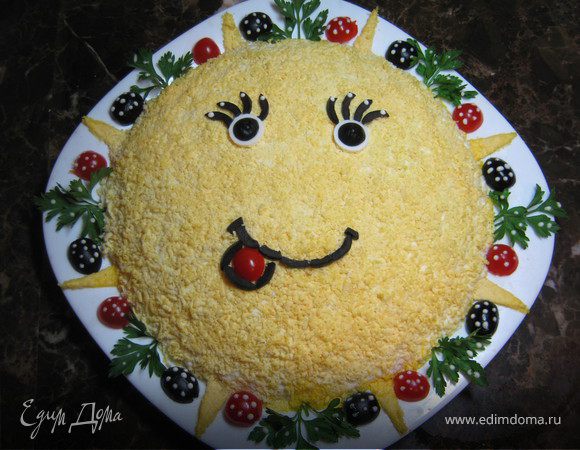 Салат "солнышко" с корейской морковью и курицей