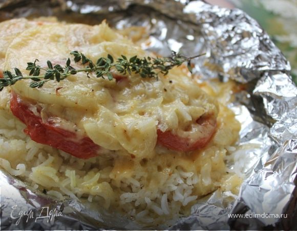 Запеченное филе тилапии с рисом басмати и овощами Запеченное филе тилапии с рисом басмати и овощами