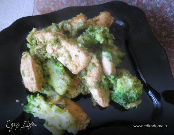 Куриное филе с брокколи