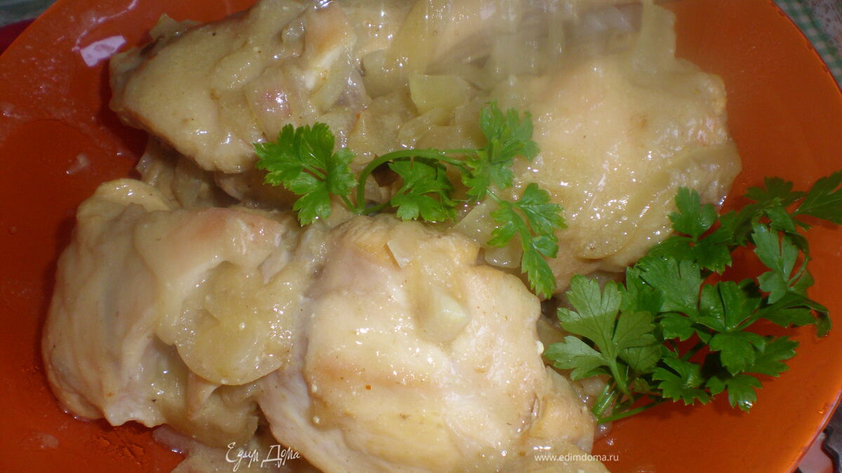 Кролик в сметане