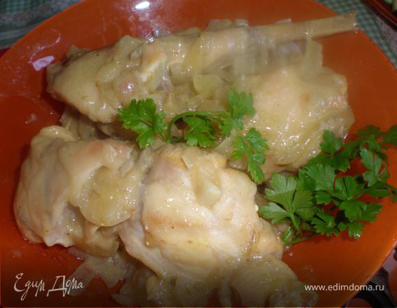 Кролик в сметане 