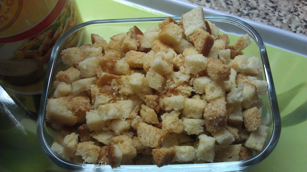 Сухарики с пармезаном