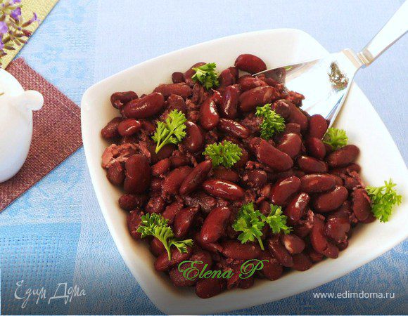 Запеченная фасоль с красным вином