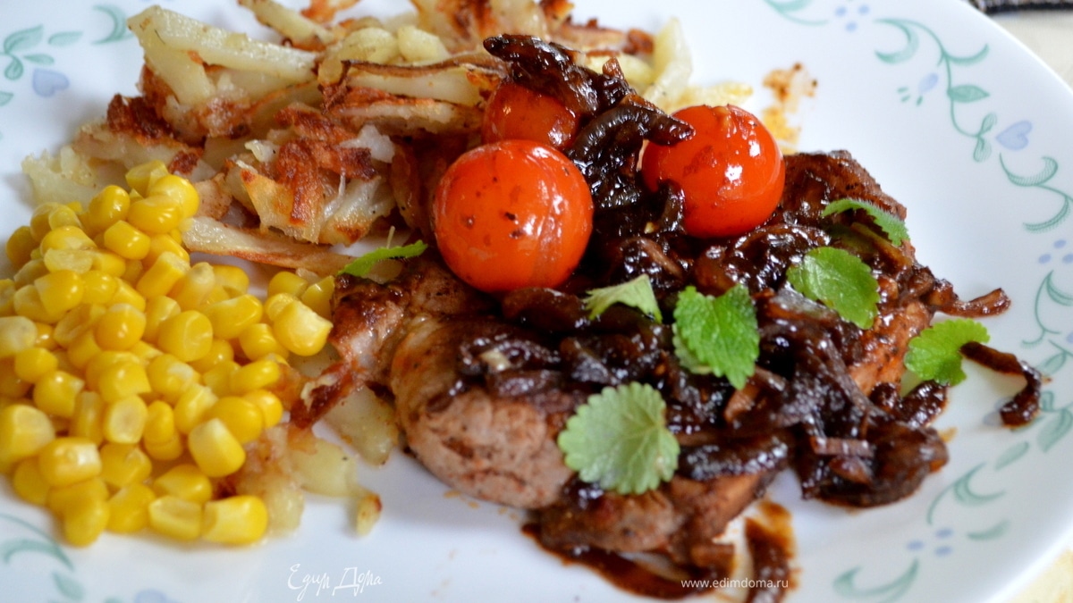 Свинина с черри томатами