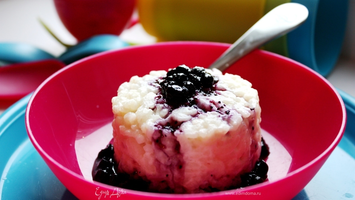 Черничный рисовый пудинг