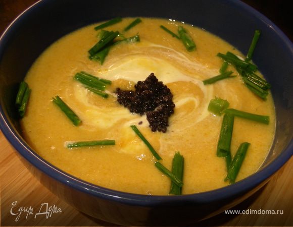 Суп-пюре из лосося с икрой Суп-пюре из лосося с икрой