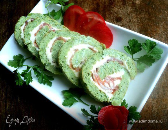 Рулет из брокколи с семгой