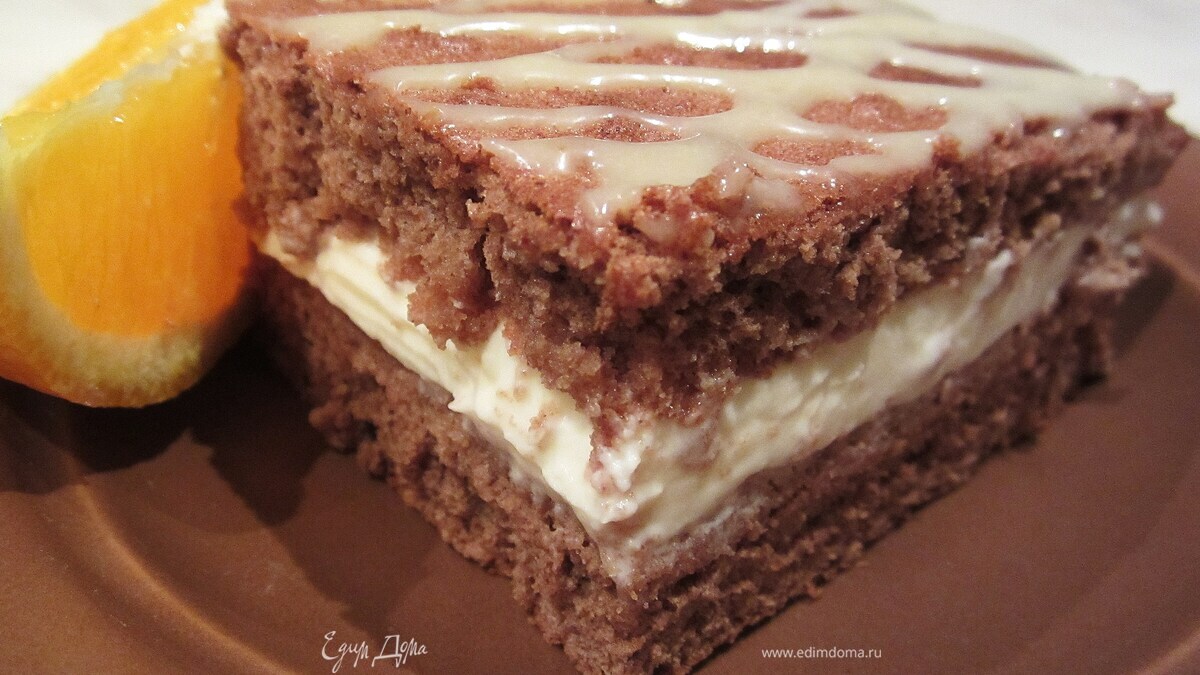 Шоколадное медово-апельсиновое пирожное