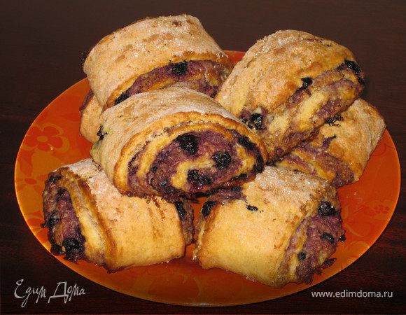 Булочка "Черничный привет с Селигера"