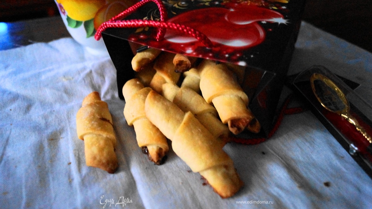 Рулетики с безе