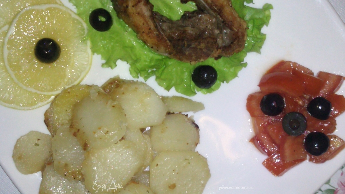 Стейк карпа с овощами