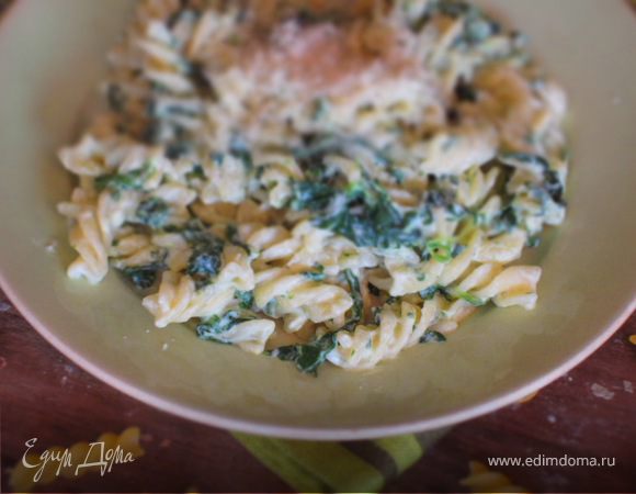 Фузилли с рикоттой и шпинатом Фузилли с рикоттой и шпинатом