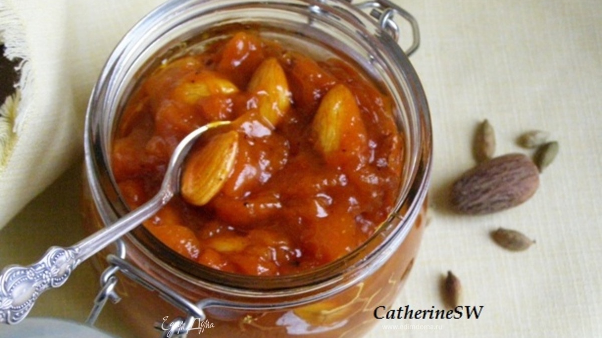 Джем из кураги с мадерой и пряностями