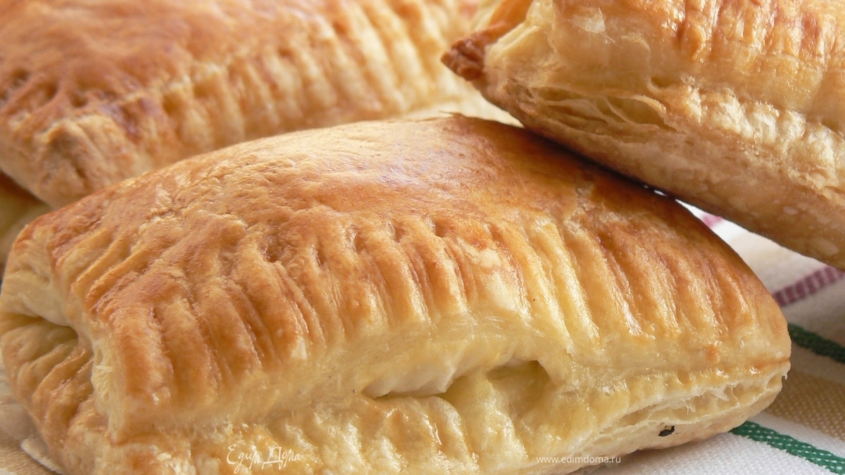 Бурекас с картошкой и сыром