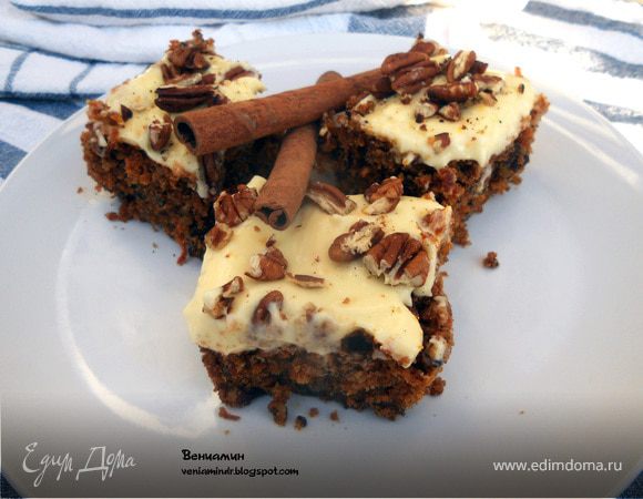 Морковный пирог с фростингом из сливочного сыра