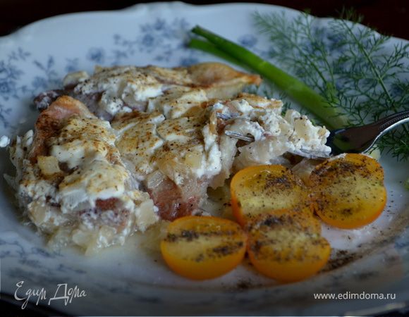 Назад в СССР: Рыба, запеченная с жареным хреном и луком Назад в СССР: Рыба, запеченная с жареным хреном и луком