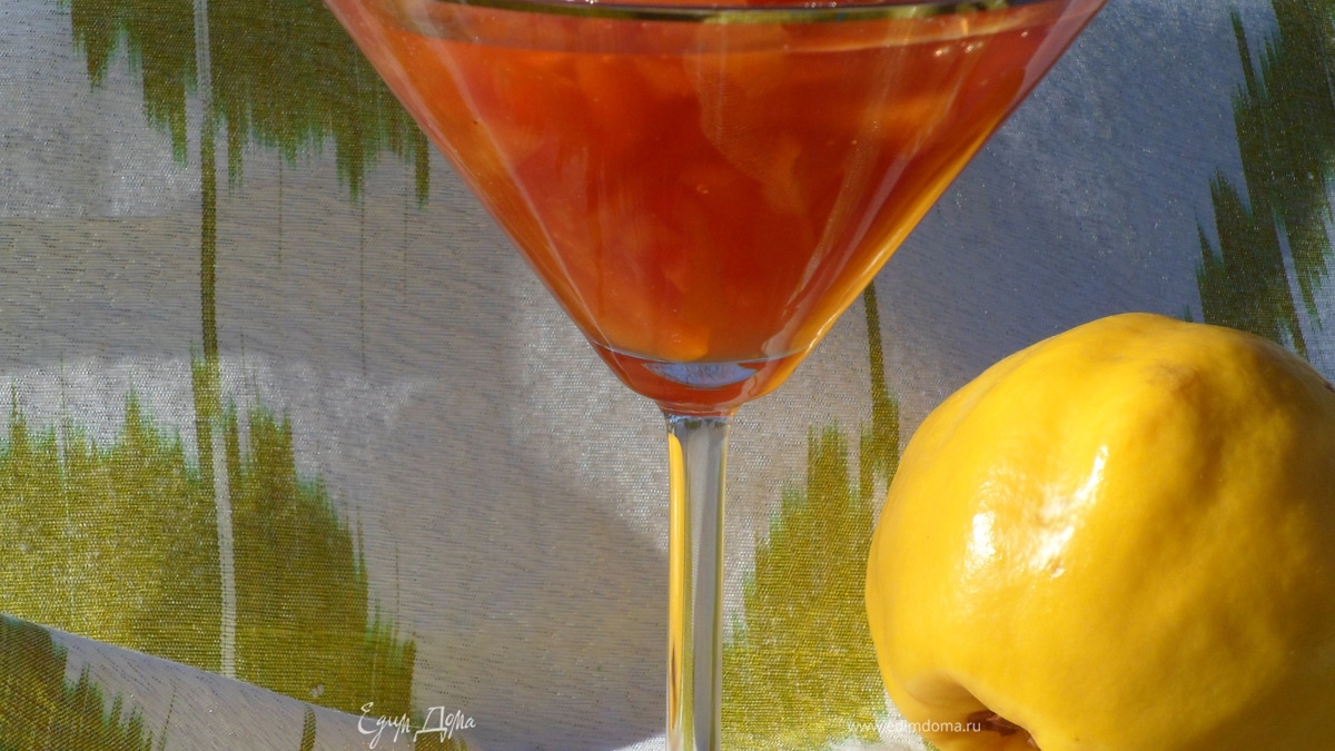 Айвовое варенье в собственном соку