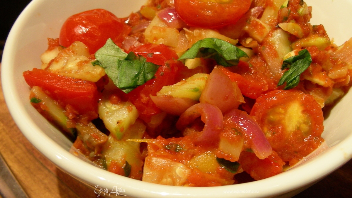 Рататуй с вялеными томатами