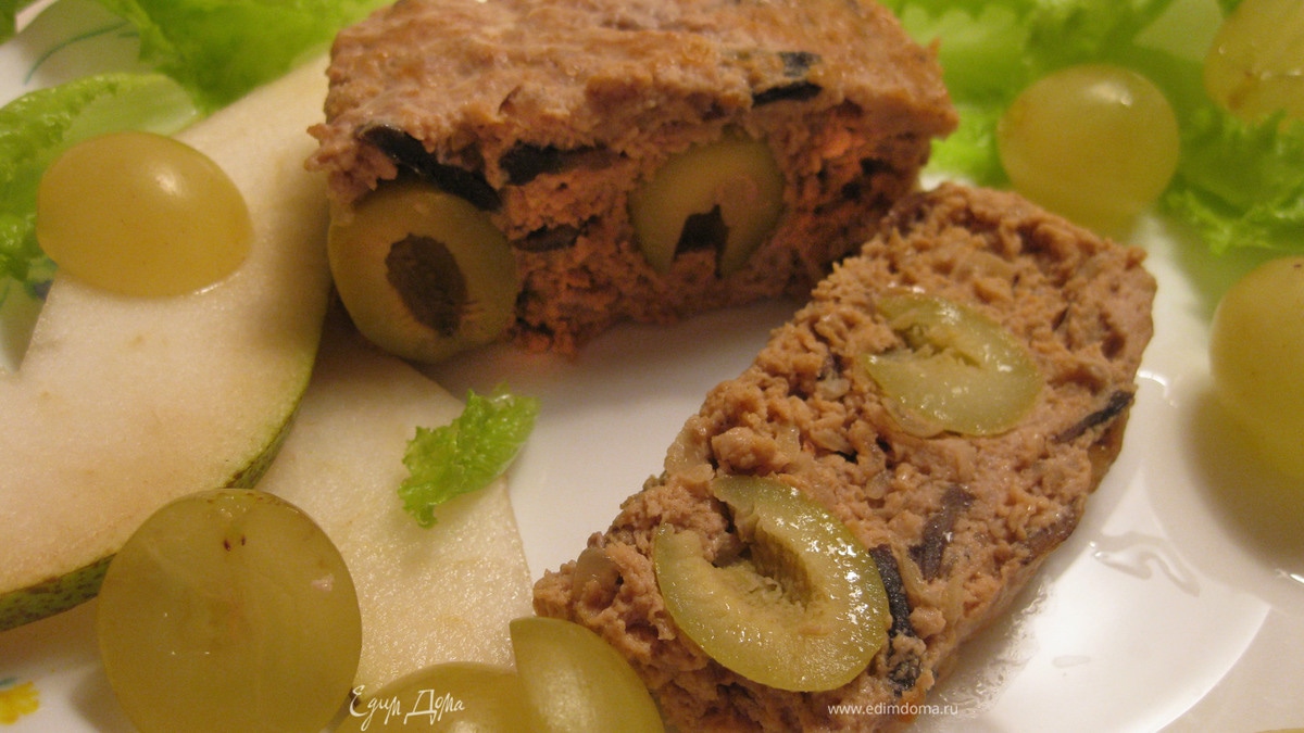 Паштет с фруктовым салатом