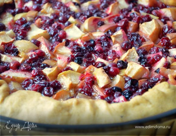 Открытый пай с карамельными яблочками и клюквой Открытый пай с карамельными яблочками и клюквой