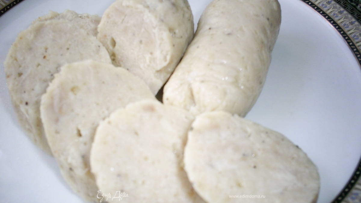 Домашние куриные сардельки