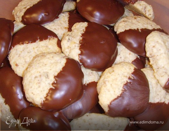 Рождественское печенье с грецким орехом Рождественское печенье с грецким орехом