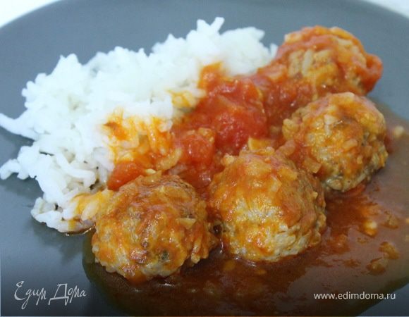 Тефтели в томатно-винном соусе