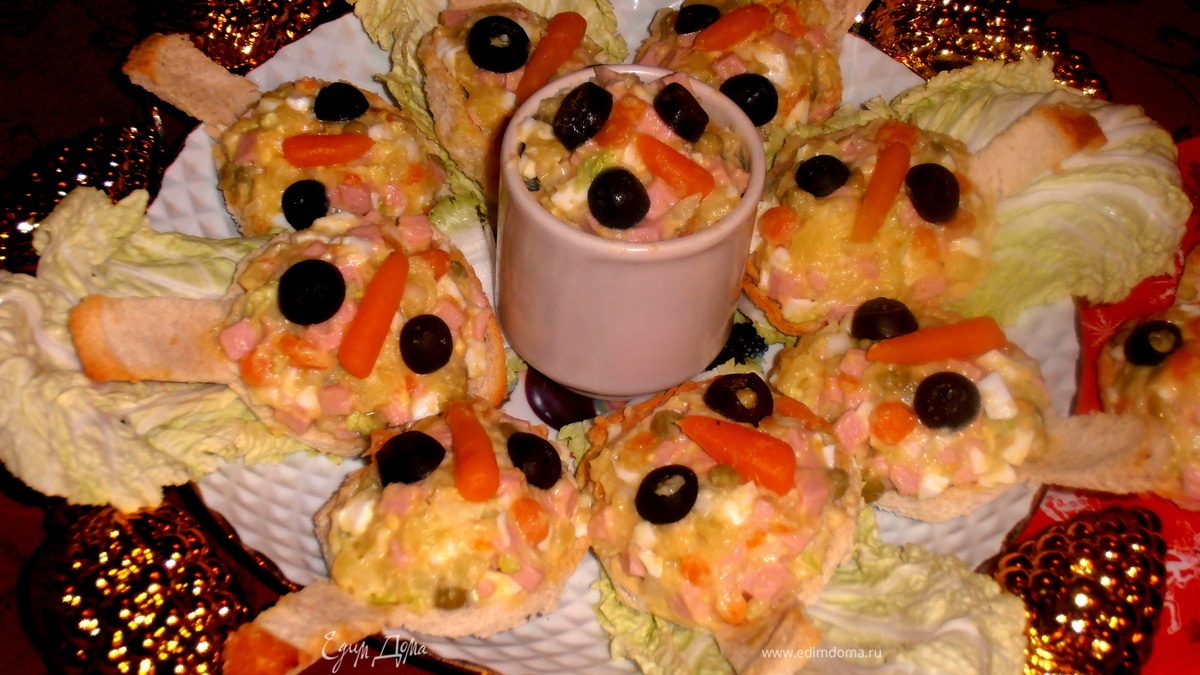 Хлебные ложки, они же - тарталетки с салатом